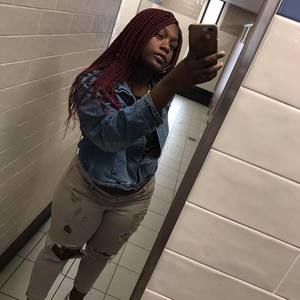 Meet your Posher, Kemi